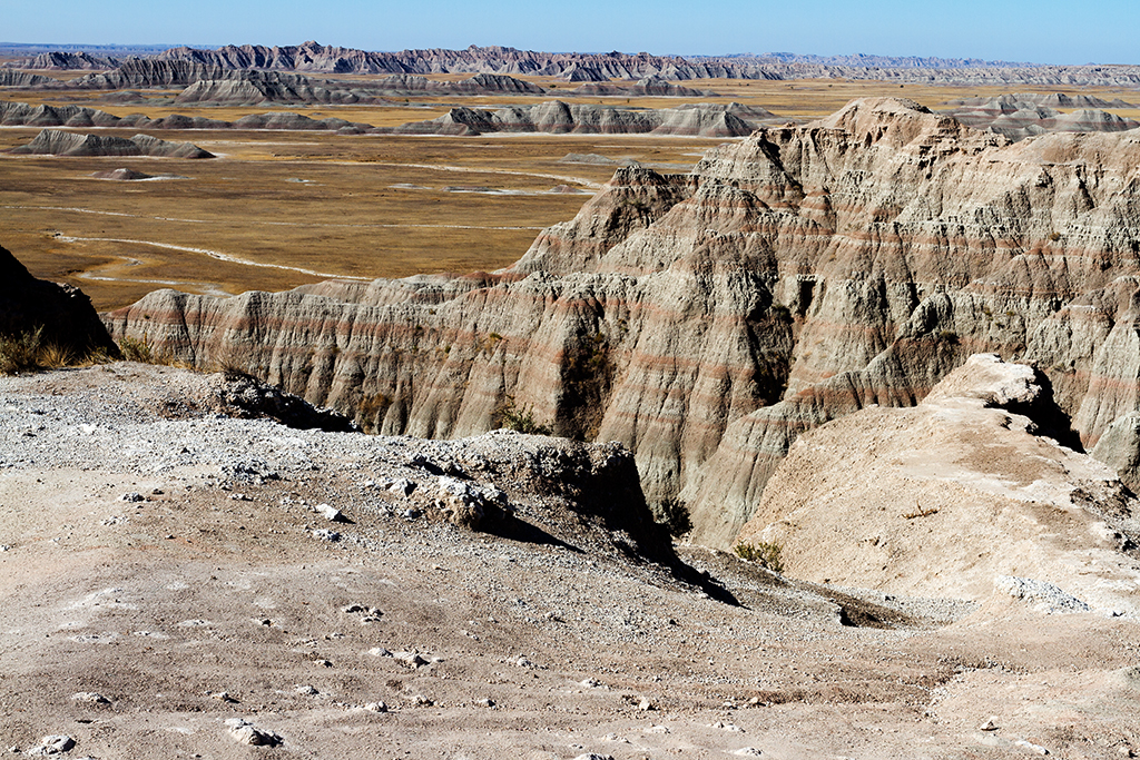 10-10 - 04.jpg - Badlands National Park, SD